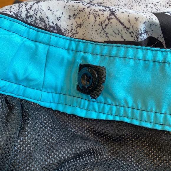 Sz 12 Kids Maui & Sons Boardshorts - Picture 13 of 13